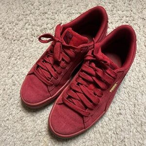 Puma Kids Red Sneakers | Puma Suede Classic Tonal Jr Sneakers | Size 6 in kids